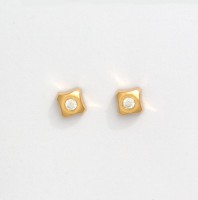 Pendientes de bebé oro 18K cuadrado con circonita