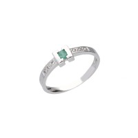 Anillo oro blanco 18Ktes con esmeralda y circonitas