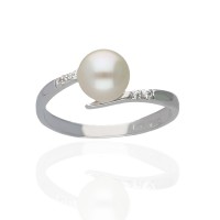 Anillo oro blanco 18Ktes con perla cultivada y circonitas