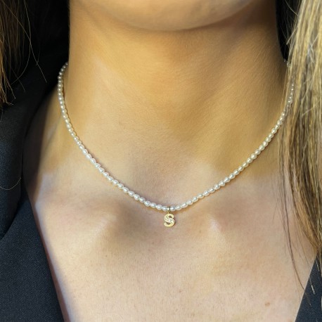 Collar perlas Letra Oro 18K