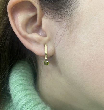 Pendientes ¨Paola¨ Oro 18K peridoto
