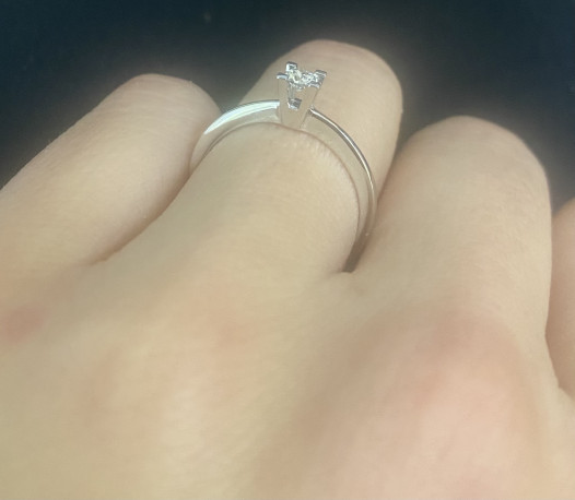 Anillo ¨Eleganza¨ Oro 18K y diamante