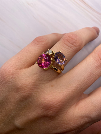 Anillo Oro 18K con diamante y piedras naturales